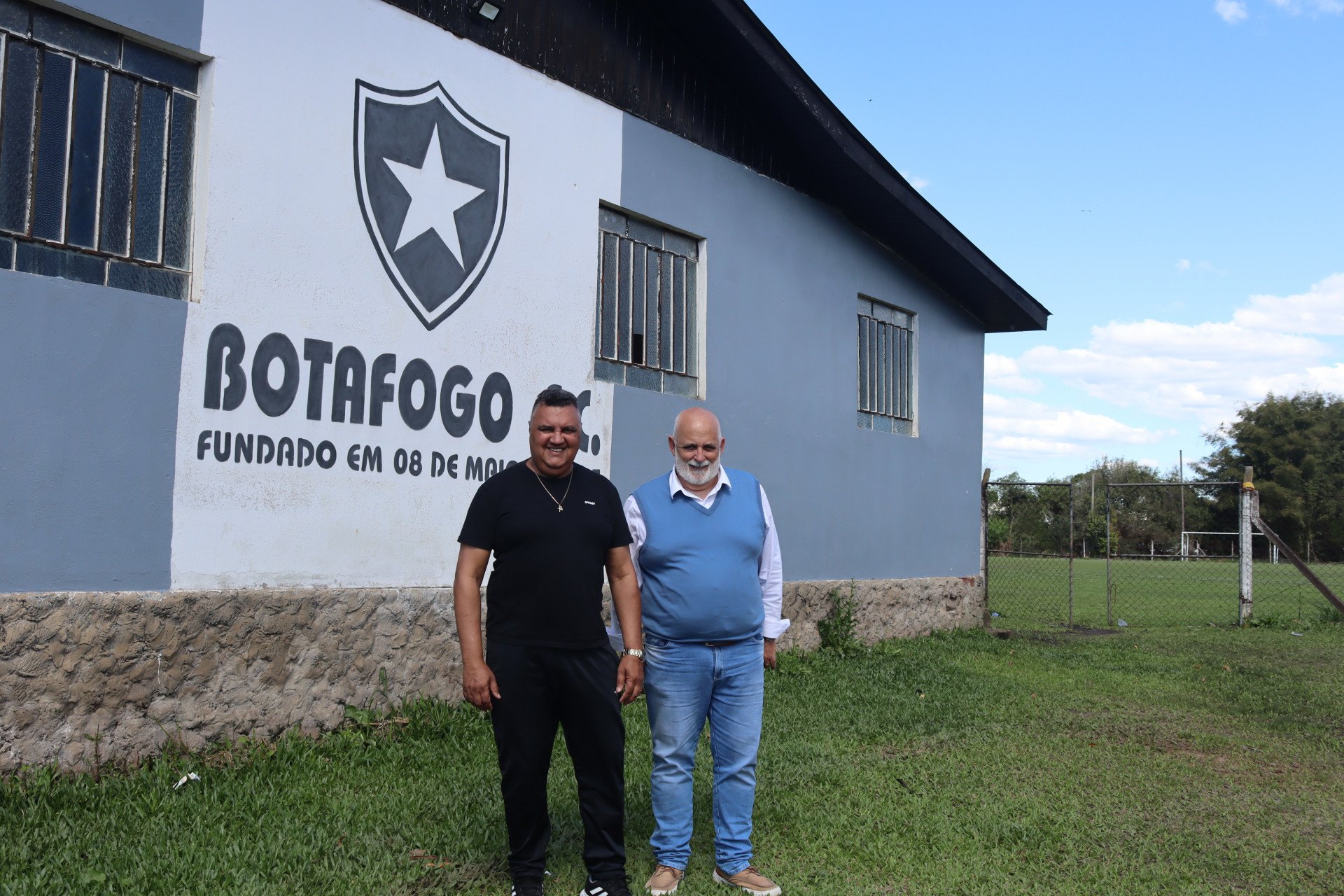 "Queremos sentar e conversar com o prefeito Gustavo Finck": Clube amador busca solução para ação de despejo
