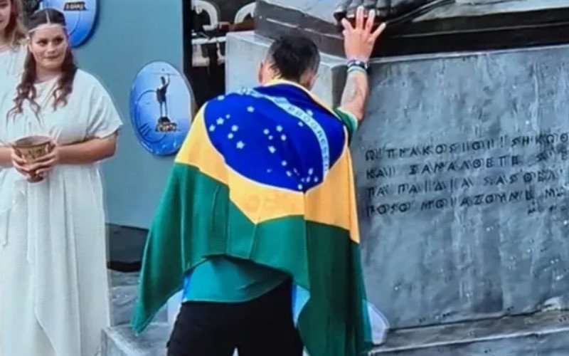 Tiarles ao completar a prova neste domingo chegou aos pés do Rei Leônidas | abc+