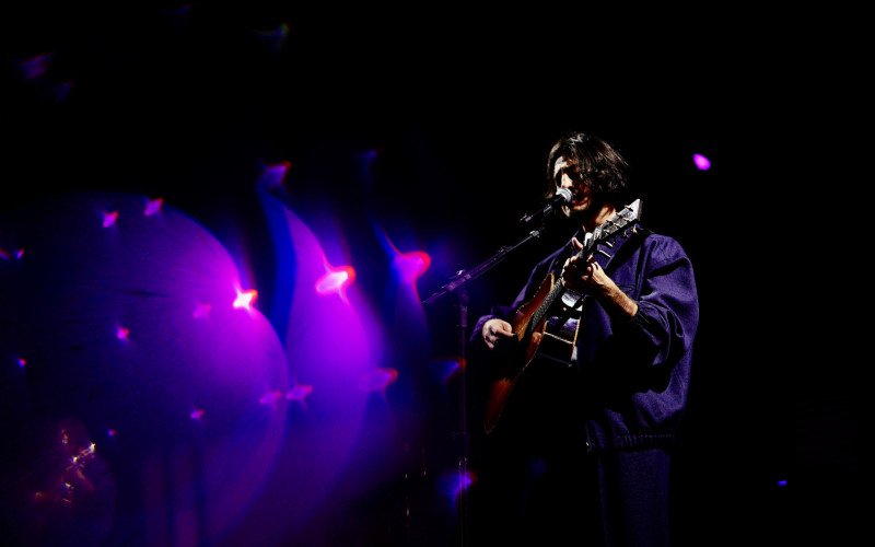 Tiago Iorc faz show em Campo Bom: "RS é sempre um carinho no coração"
