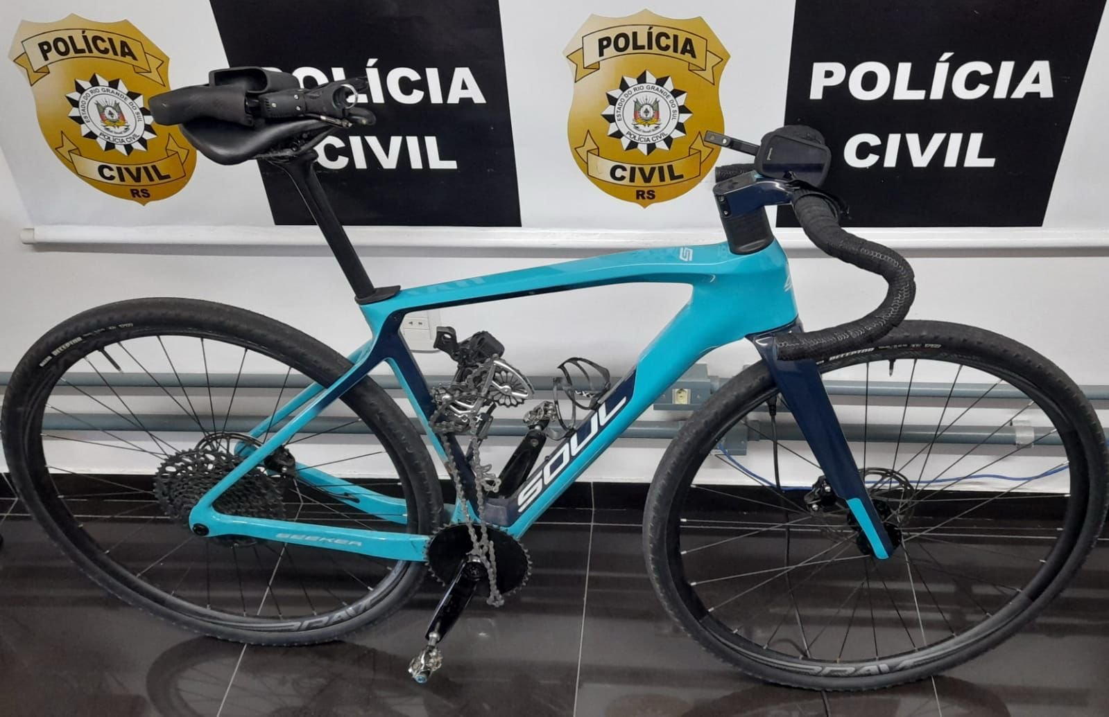 Polícia Civil recupera bicicleta avaliada em R$ 30 mil, que havia sido furtada em Canoas