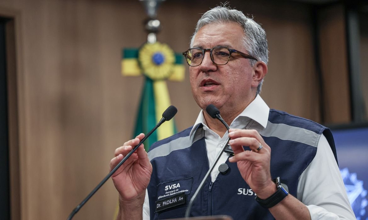 Padilha determina notificação de casos de intoxicação por metanol