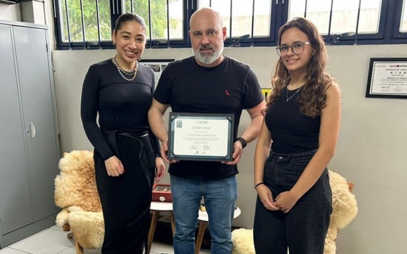 FX Máquinas recebe certificação no nível Bronze | abc+