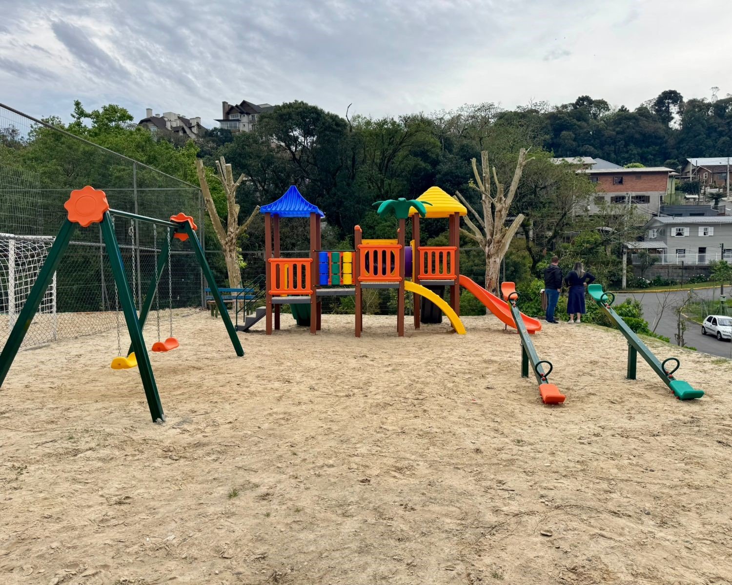 Praças e espaços públicos de Gramado receberão reformas e novos brinquedos; conheça os locais contemplados