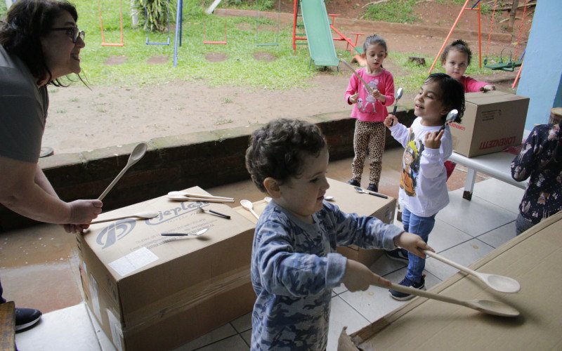 Exploração dos sons auxilia no desenvolvimento da fala | abc+