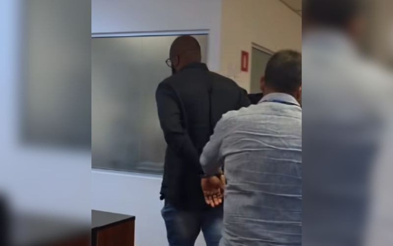 Júlio Cesar de Oliveira Silva Rodrigues exigiu R$ 10 mil do parlamentar para não veicular uma suposta reportagem comprometedora no programa Fantástico | abc+