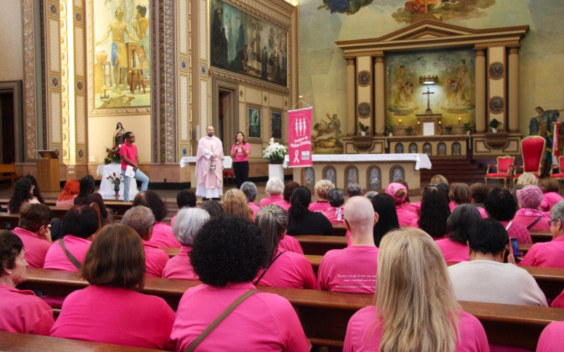 Encontro do Grupo Amigas de Mãos Dadas ocorreu na Catedral São Luiz Gonzaga