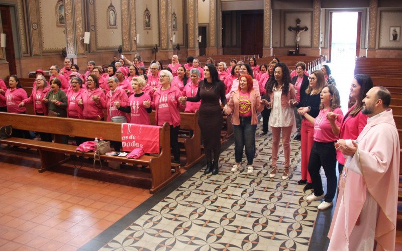 Encontro do Grupo Amigas de Mãos Dadas ocorreu na Catedral São Luiz Gonzaga