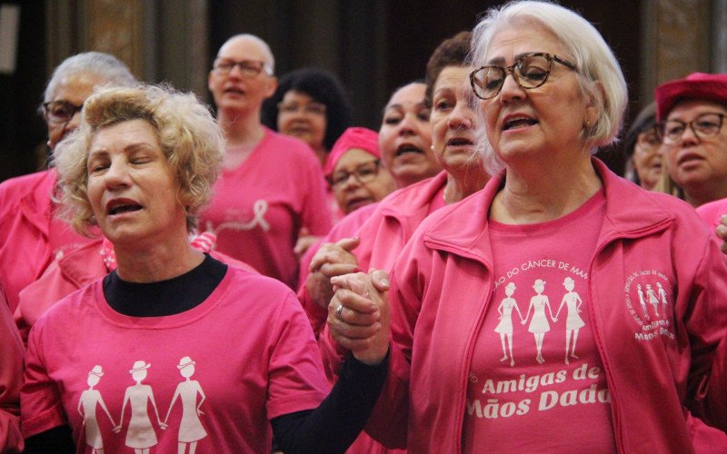 Encontro do Grupo Amigas de Mãos Dadas ocorreu na Catedral São Luiz Gonzaga