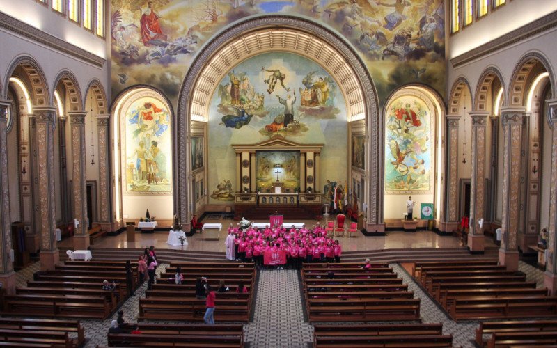 Encontro do Grupo Amigas de Mãos Dadas ocorreu na Catedral São Luiz Gonzaga