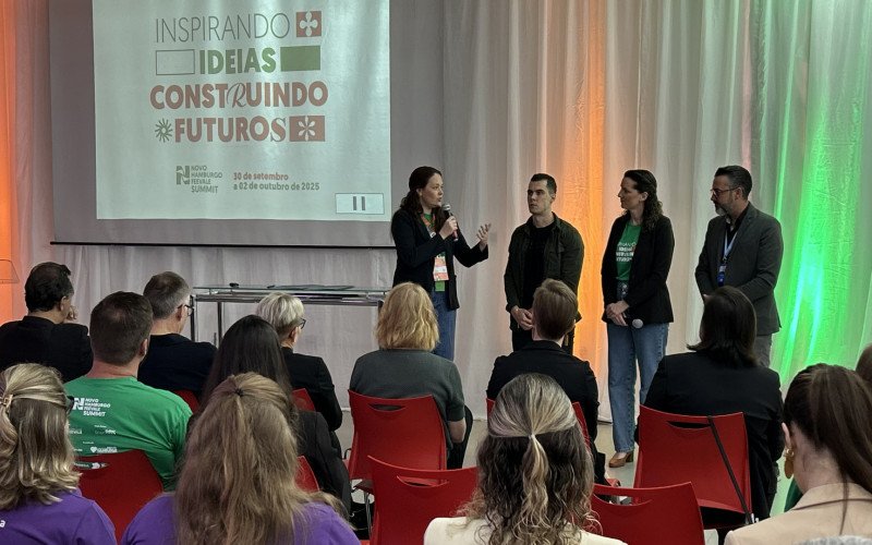 Solenidade de assinatura do convênio aconteceu dentro da programação do Novo Hamburgo Feevale Summit | abc+