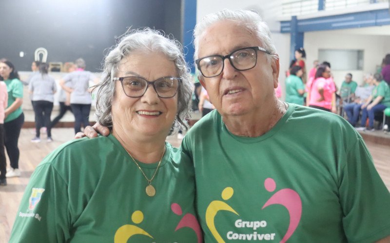 O casal Adélia e Antônio participa do programa Conviver, em Sapucaia do Sul