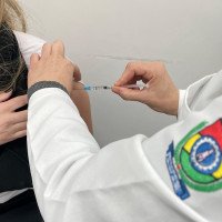 Municípios menores mostram melhor desempenho vacinal e apontam caminhos para grandes cidades melhorarem cobertura