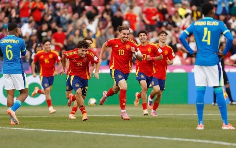 Brasil perde da Espanha e cai na fase de grupos do Mundial sub-20 pela 1ª vez em sua história