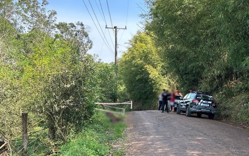 Homem é encontrado morto a tiros em estrada de chão no Vale do Sinos 