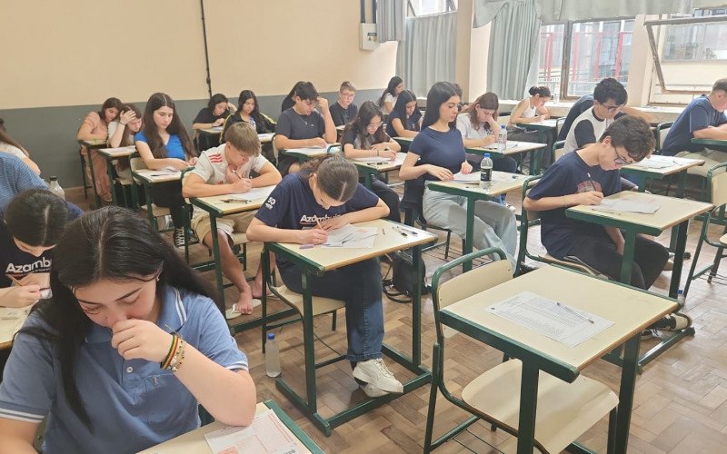 Prova de seleção para ingresso na Fundação Liberato, realizada neste domingo (5), teve 1,7 mil inscritos