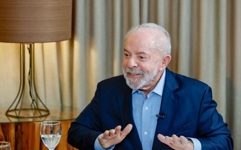 Trump diz a Lula que Brasil e EUA se darão bem juntos | abc+
