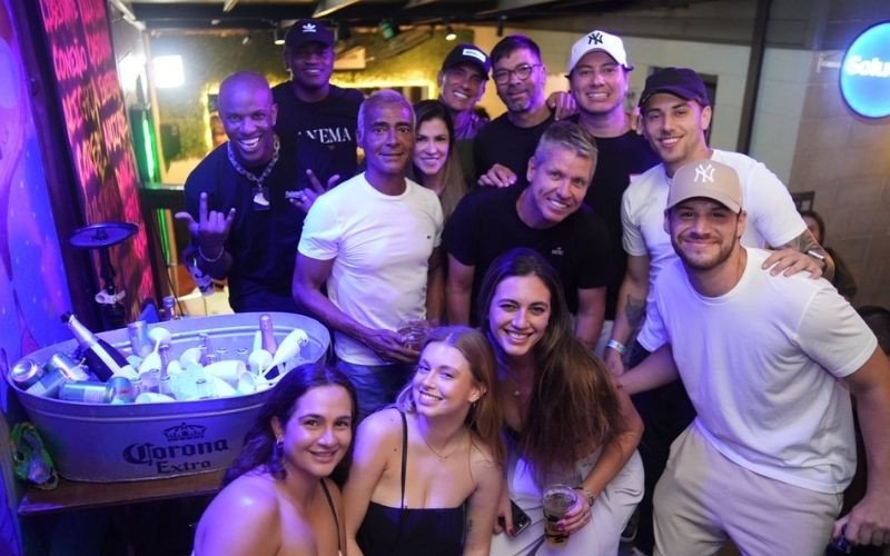 O "Baixinho" participou de jogo beneficente na região. Em Gramado, os Amigos do Romário ficaram no 2-2 contra os Masters do Grêmio