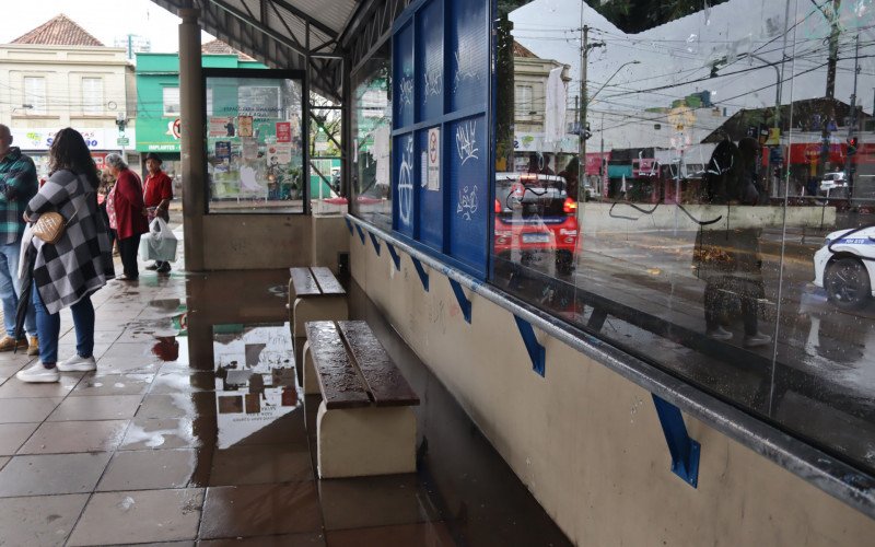 Extremidade do Paradão de Novo Hamburgo alagada devido ás fortes chuvas | abc+