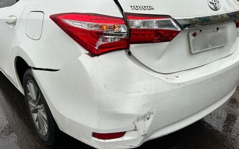 BR-116: Motorista escapa de colisão com ônibus e provoca acidente com Van
