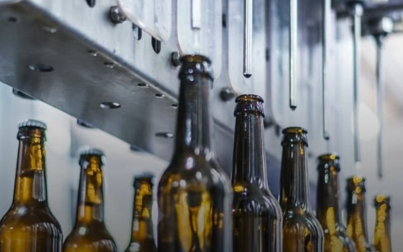 Após flagrante, 20 suspeitos de adulterar cerveja são denunciados pelo MP em São Paulo