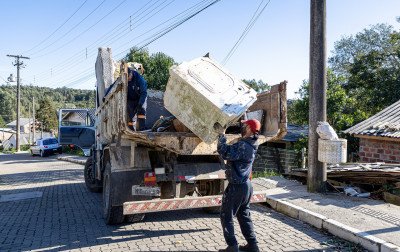 Ação de recolhimento de resíduos volumosos é reagendada em dois bairros de Canela; confira nova data