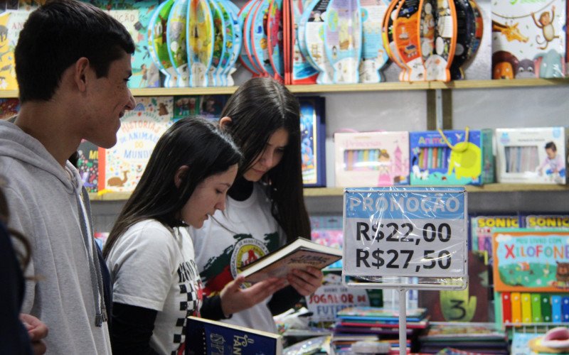 Feira do Livro de Sapiranga traz preços acessíveis