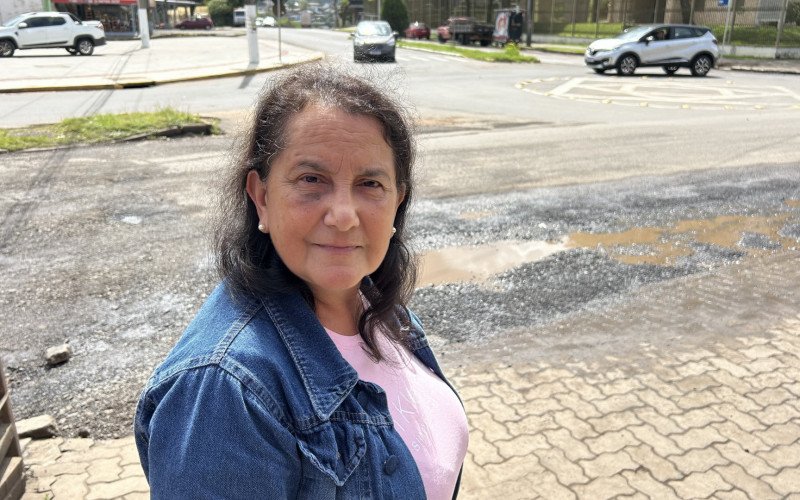 Fátima Santos garante que nunca a situação do asfalto esteve tão ruim no local | abc+