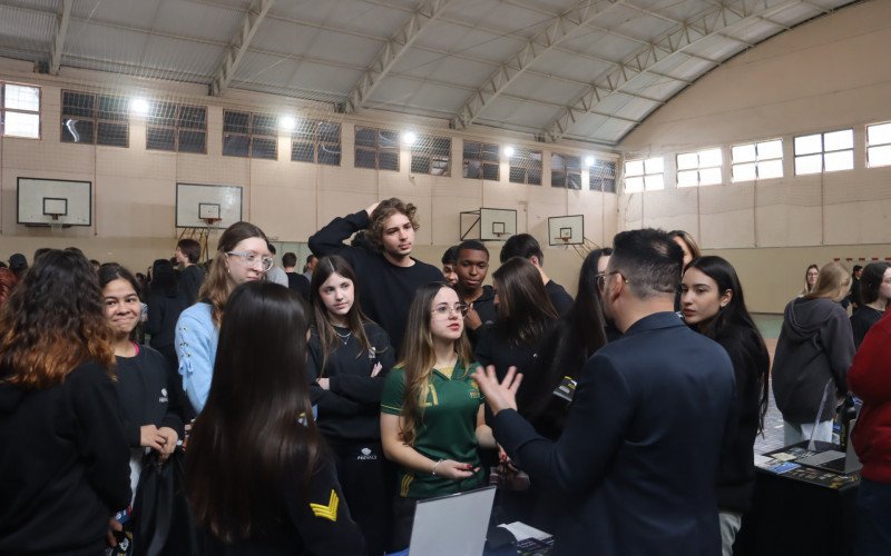 Road Show Internacional na Escola de Aplicação Feevale | abc+