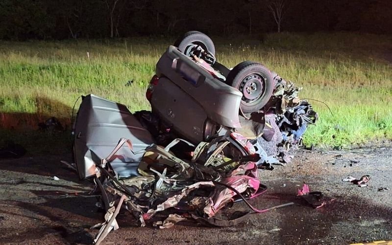 BR-116: Acidente gravíssimo envolvendo quatro carros deixa uma pessoa morta em Estância Velha