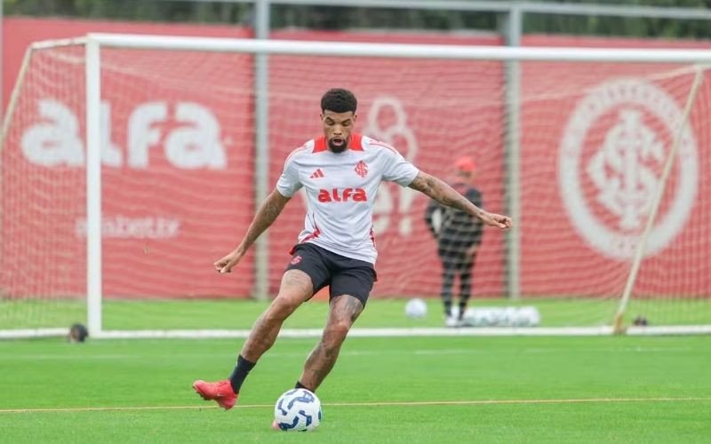 Zagueiro Juninho tem lesão confirmada e desfalca o Inter | abc+