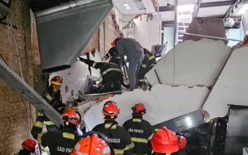 Uma pessoa morre e cinco ficam feridas após desabamento em restaurante onde Henrique Fogaça é chef