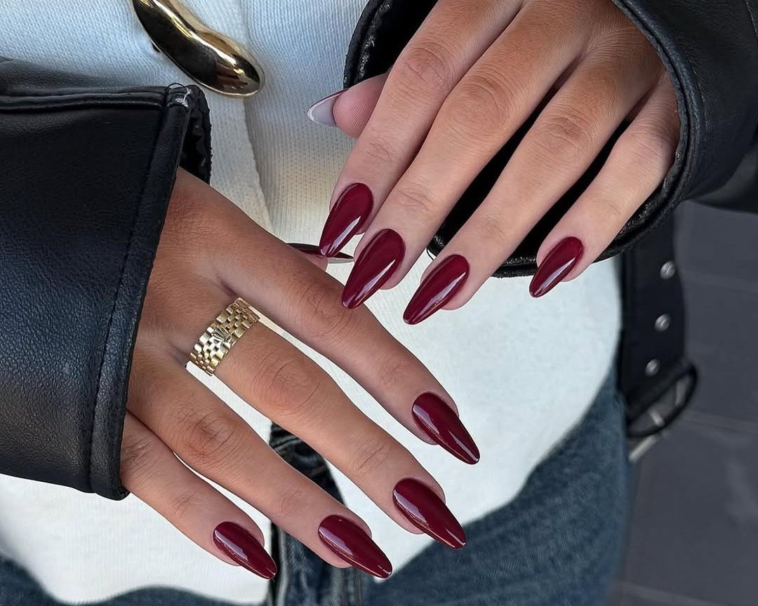 As 3 cores de esmalte que toda mulher elegante tem no nécessaire