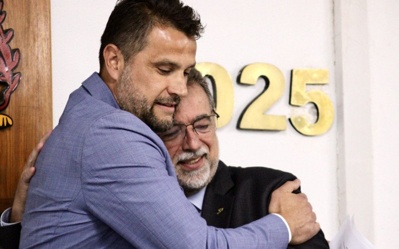 Vereador Marcelo Pitol e o empresário Salesio Nuhs