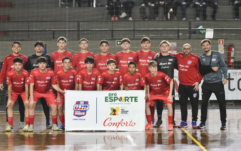 Time sub-15 da UJR vai lutar por vaga na final do Gauchão da categoria