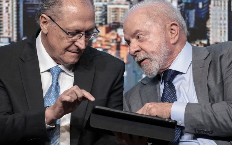 Lula anuncia programa de habitação para classe média | abc+