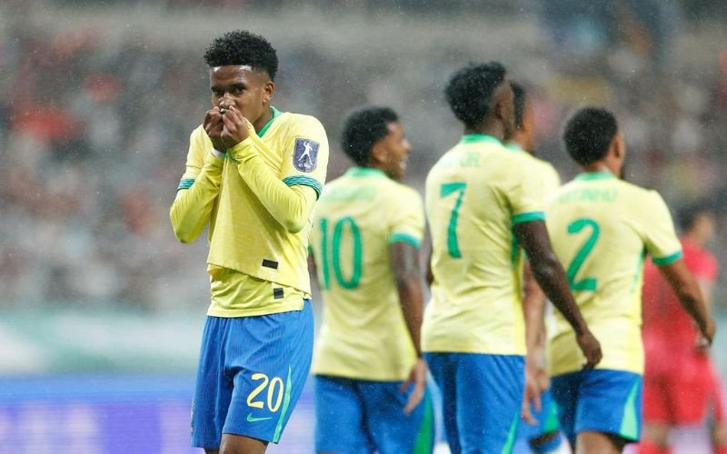 Brasil goleia a Coreia do Sul por 5 a 0