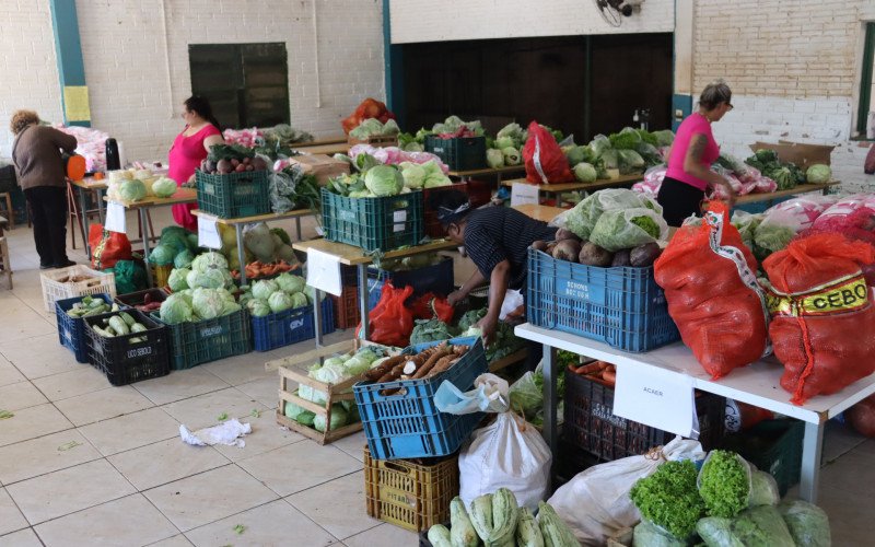 Última entrega de alimentos ocorreu na quinta-feira (9)