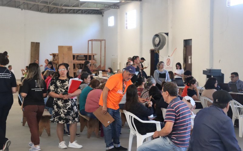 Mutirão de regularização foi realizado na Paróquia Nossa Senhora das Graças, na Feitoria, na sexta e no sábado