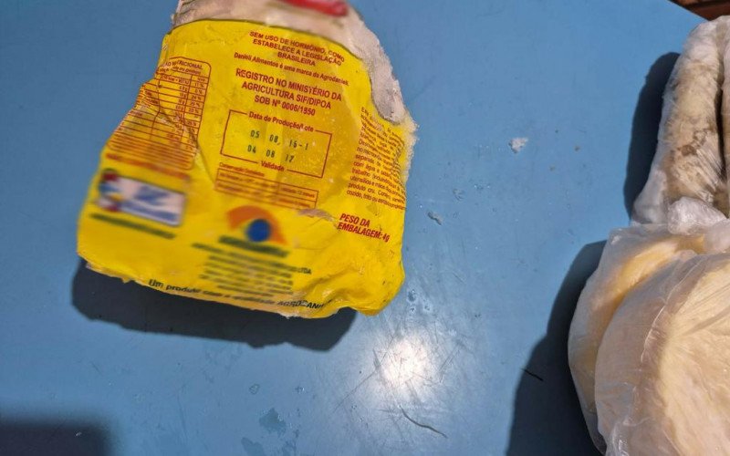 Mais de 600 quilos de produtos impróprios foram apreendidos pelo Ministério Público do Estado (MPRS)
