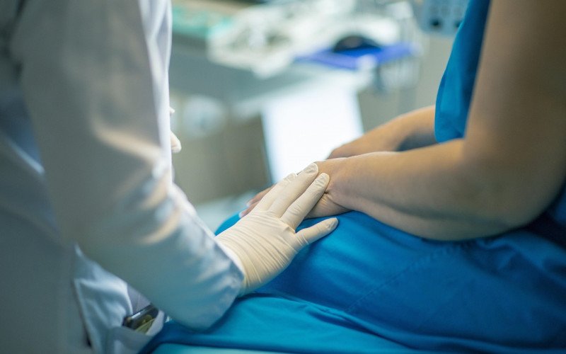 Diagnóstico errado faz paciente passar por quimioterapia sem ter câncer: "Tudo foi um equívoco" | abc+