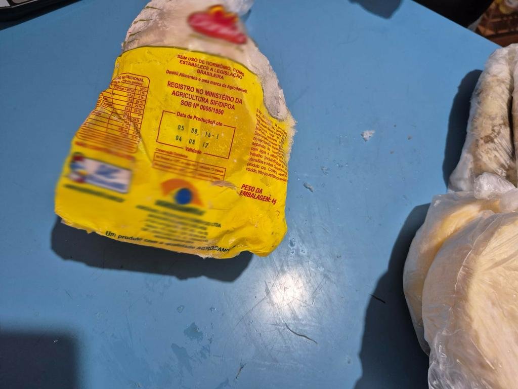 Frango vencido há 8 anos é encontrado em mercado do RS durante fiscalização