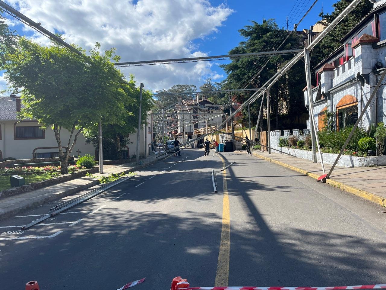 Via da área central de Gramado permanecerá bloqueada na próxima semana; entenda