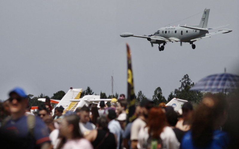 35ª edição da Expoaer atraiu milhares de visitantes neste sábado (11) de sol | abc+