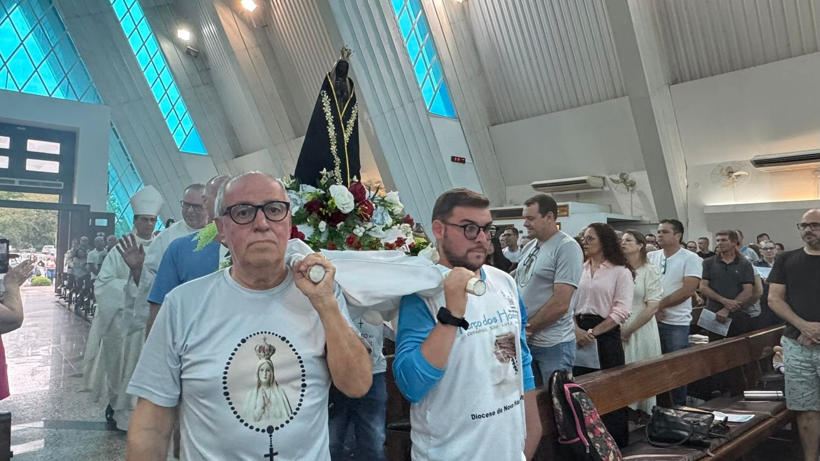 Terço dos Homens celebra a oração coletiva