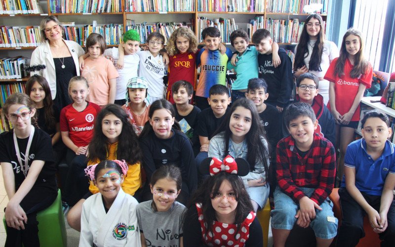 Criançada vê na professora Milene um exemplo de dedicação ao ensino | abc+