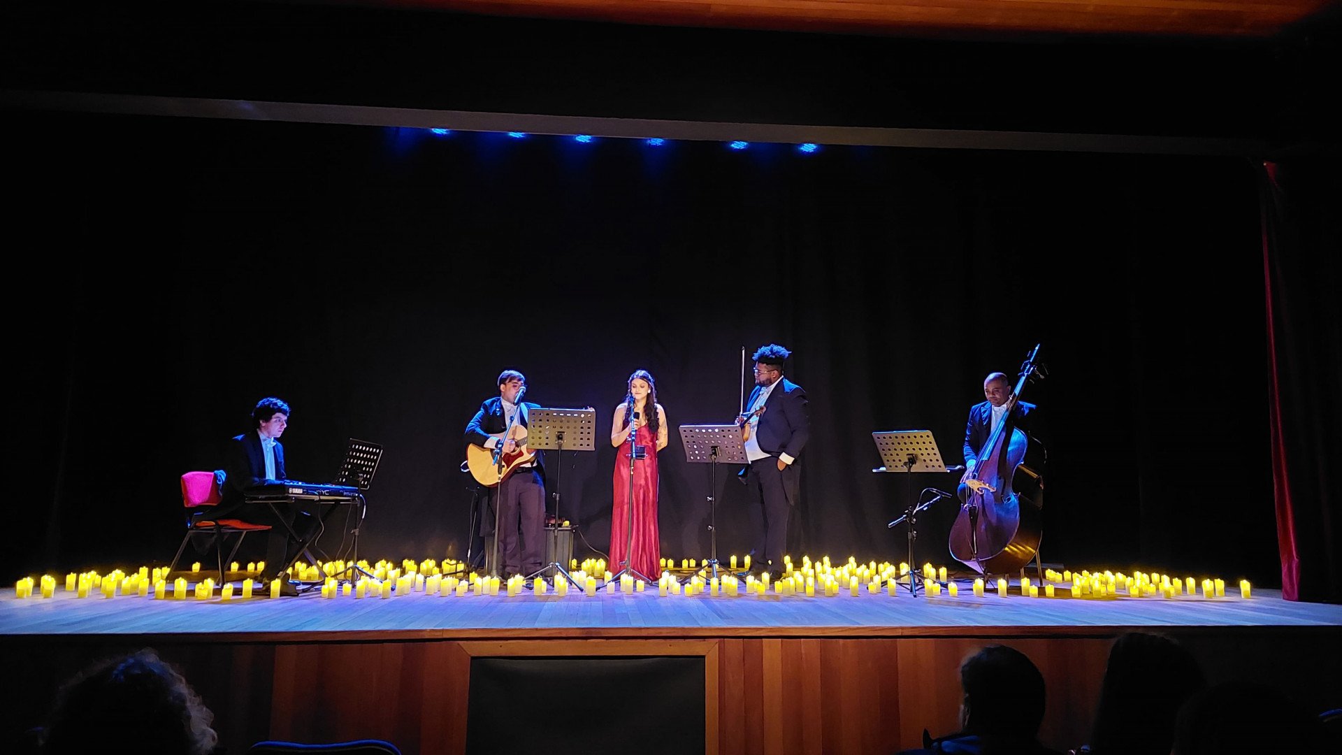 Espetáculo Magic Light vai exaltar a estação das flores no Teatro Municipal leopoldense