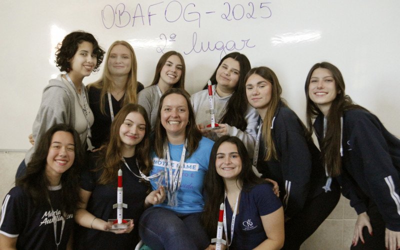 Estudantes do Colégio Maria Auxiliadora conquistam o segundo lugar na Olimpíada Brasileira de Foguetes | abc+