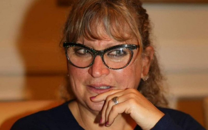 Dra. Ângela Stelkens