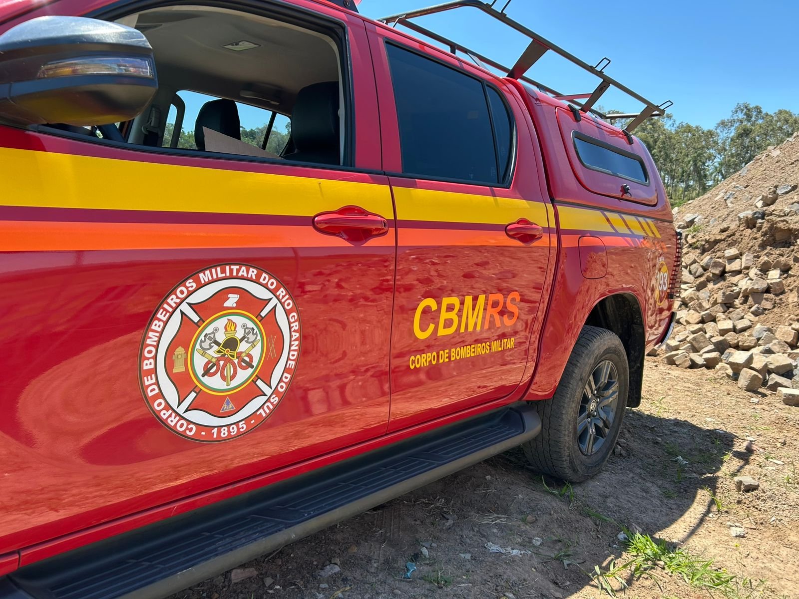Taquara: Bombeiros seguem buscas por adolescente desaparecido no Rio dos Sinos