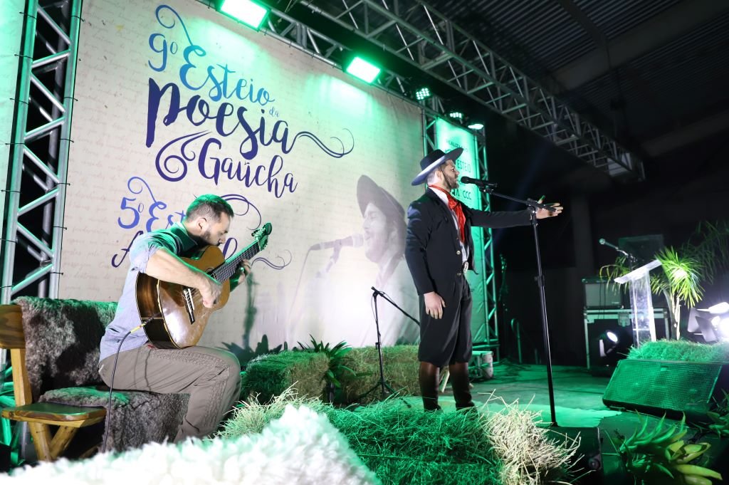 Esteio se torna a Capital do Verso Regional neste sábado com a 10.ª edição do Esteio da Poesia Gaúcha